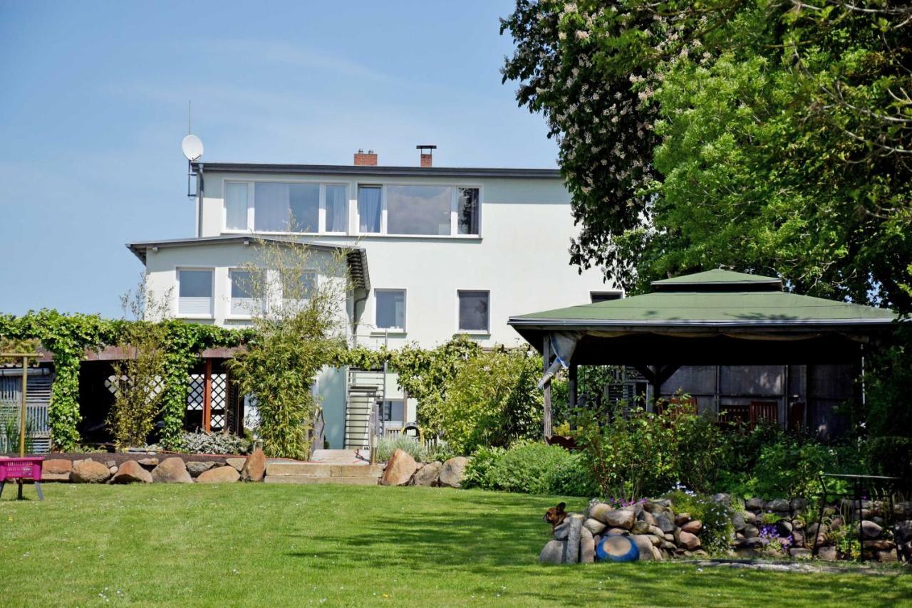 Ferienwohnung Altefaehr Mit Seebli エクステリア 写真